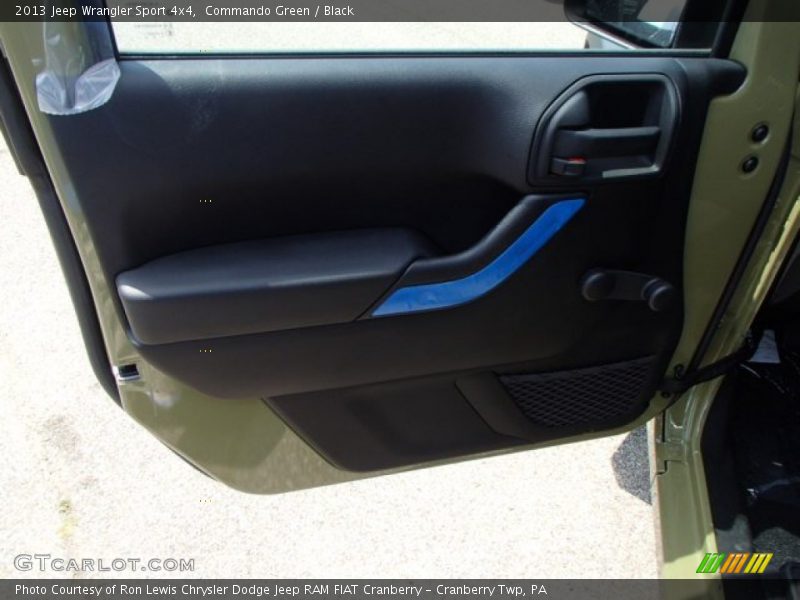 Commando Green / Black 2013 Jeep Wrangler Sport 4x4