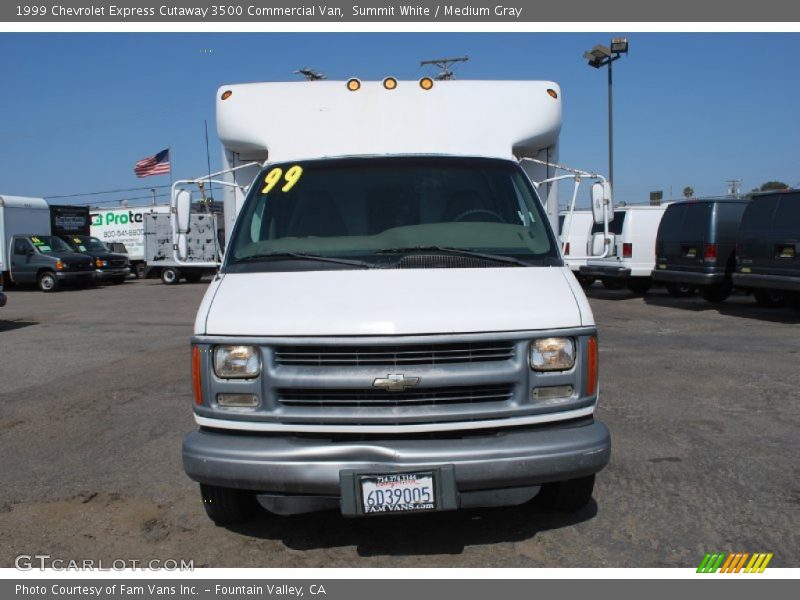 Summit White / Medium Gray 1999 Chevrolet Express Cutaway 3500 Commercial Van