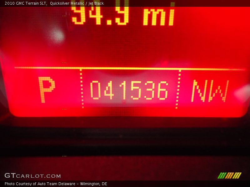 Quicksilver Metallic / Jet Black 2010 GMC Terrain SLT
