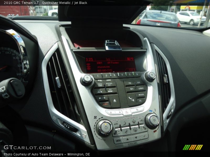 Quicksilver Metallic / Jet Black 2010 GMC Terrain SLT