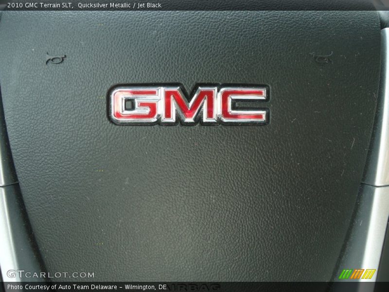Quicksilver Metallic / Jet Black 2010 GMC Terrain SLT