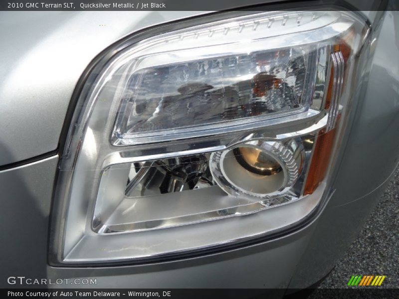 Quicksilver Metallic / Jet Black 2010 GMC Terrain SLT