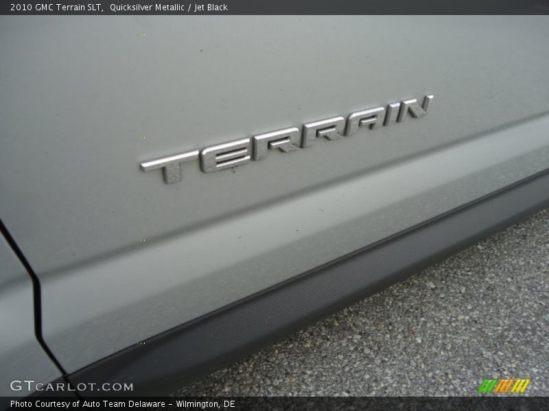 Quicksilver Metallic / Jet Black 2010 GMC Terrain SLT