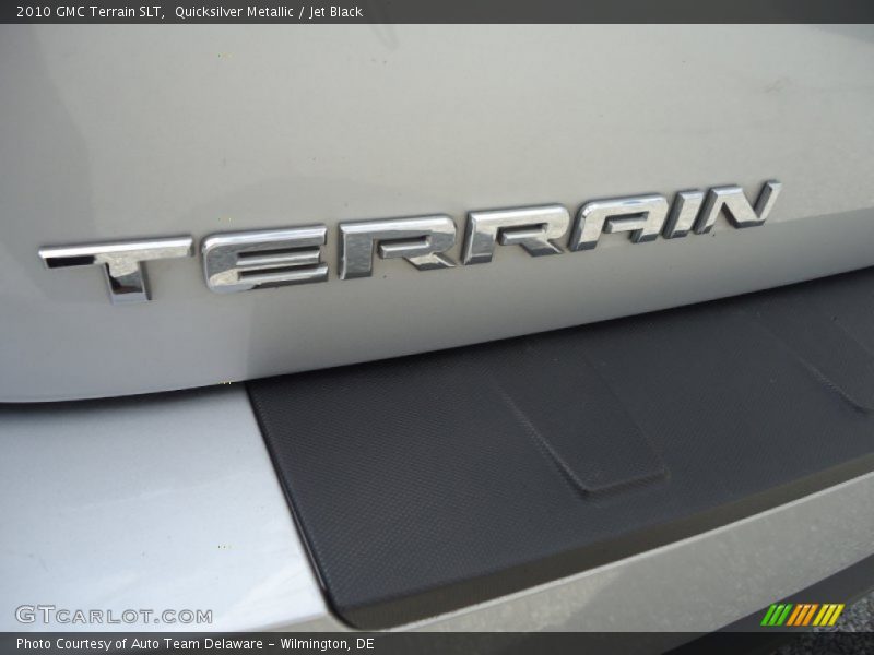 Quicksilver Metallic / Jet Black 2010 GMC Terrain SLT