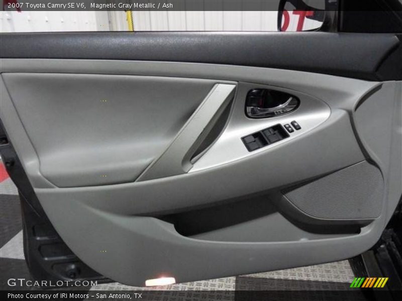 Magnetic Gray Metallic / Ash 2007 Toyota Camry SE V6