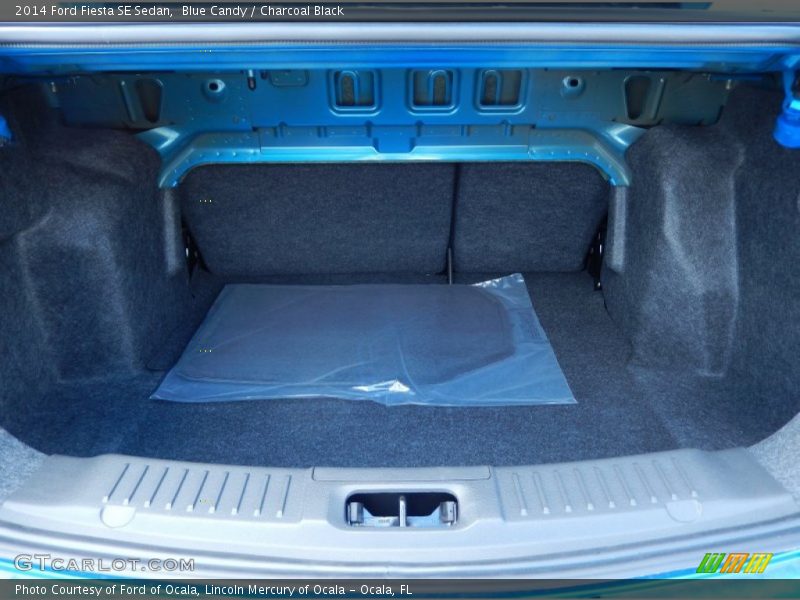  2014 Fiesta SE Sedan Trunk