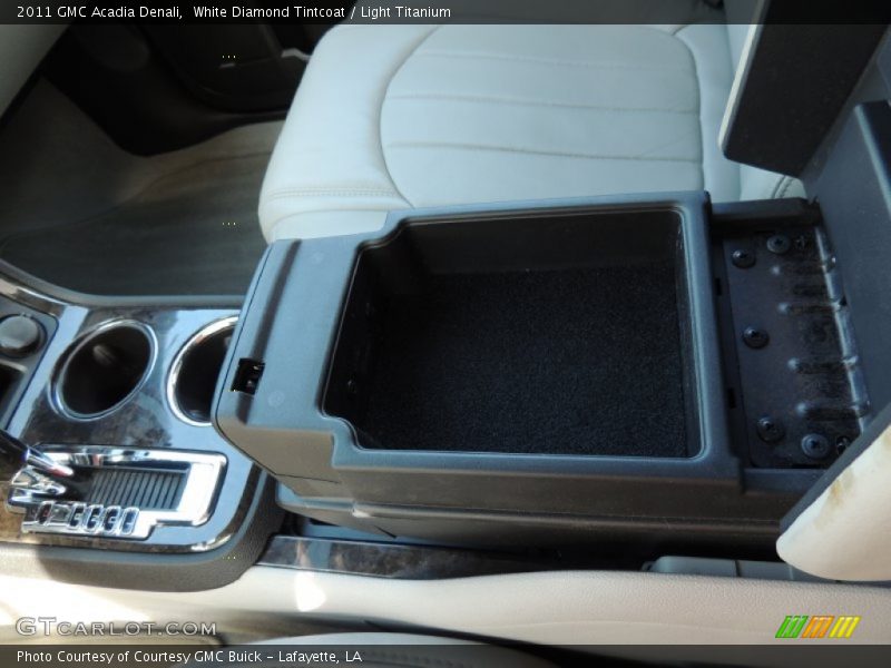 White Diamond Tintcoat / Light Titanium 2011 GMC Acadia Denali