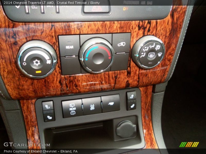 Controls of 2014 Traverse LT AWD