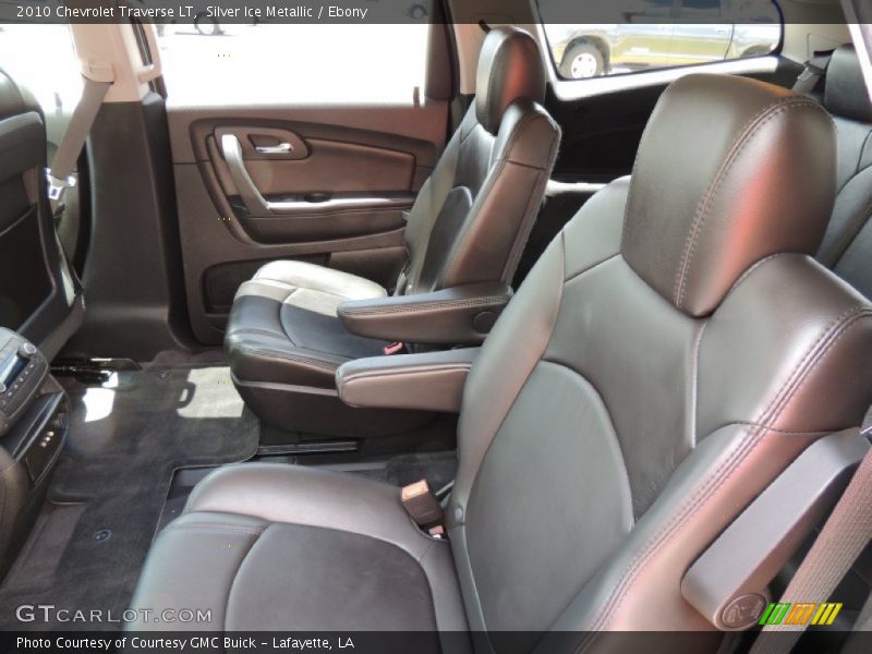 Silver Ice Metallic / Ebony 2010 Chevrolet Traverse LT