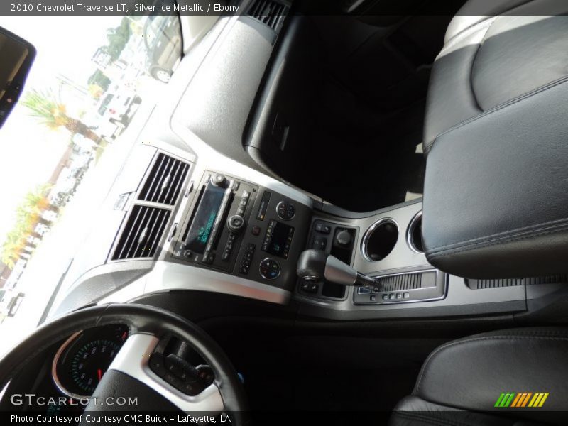 Silver Ice Metallic / Ebony 2010 Chevrolet Traverse LT