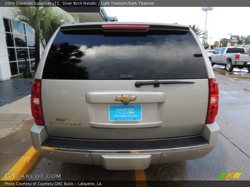 Silver Birch Metallic / Light Titanium/Dark Titanium 2009 Chevrolet Suburban LTZ