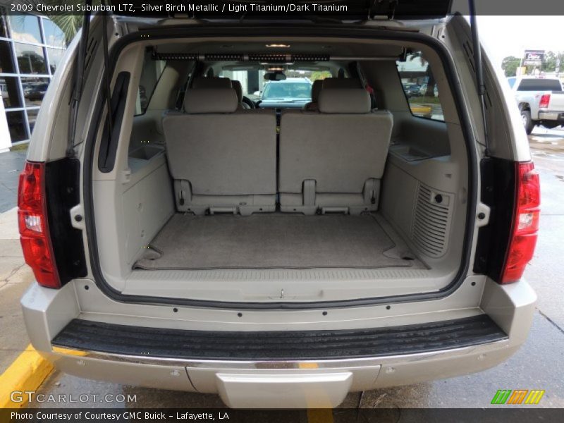 Silver Birch Metallic / Light Titanium/Dark Titanium 2009 Chevrolet Suburban LTZ