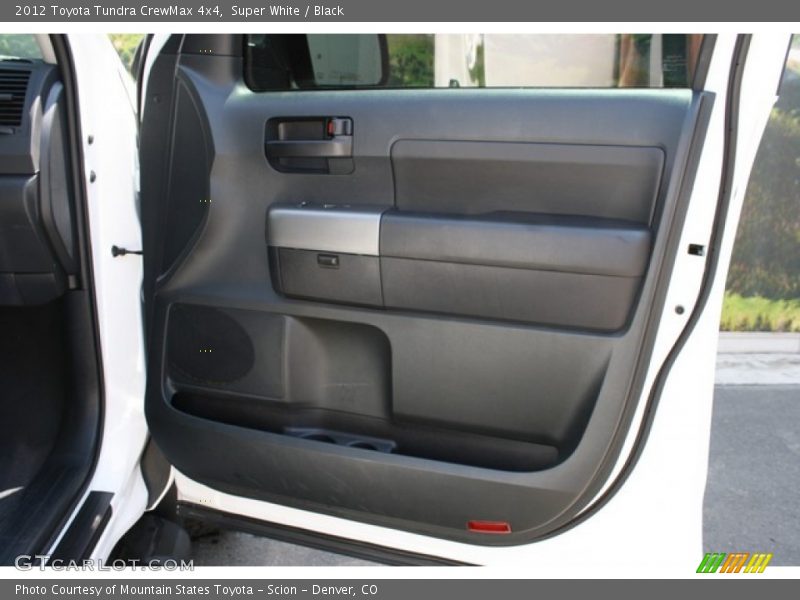 Super White / Black 2012 Toyota Tundra CrewMax 4x4