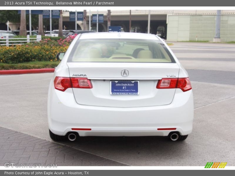 Bellanova White Pearl / Parchment 2013 Acura TSX Technology