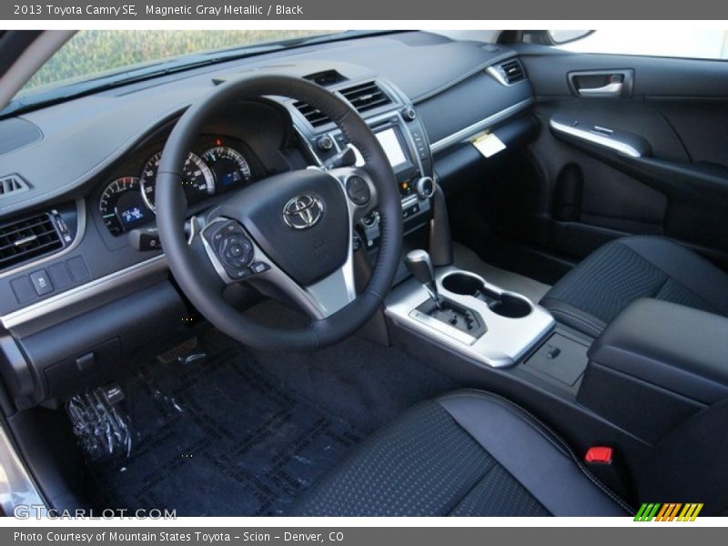 Magnetic Gray Metallic / Black 2013 Toyota Camry SE