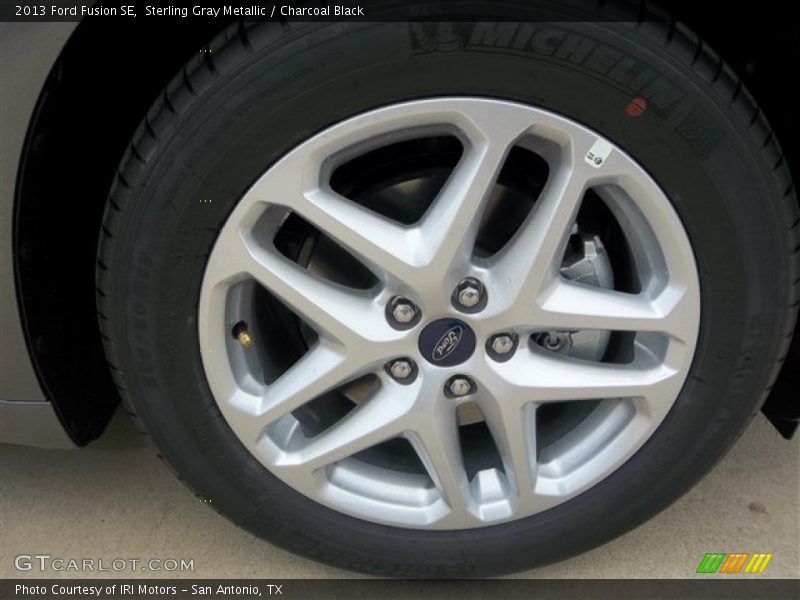 Sterling Gray Metallic / Charcoal Black 2013 Ford Fusion SE