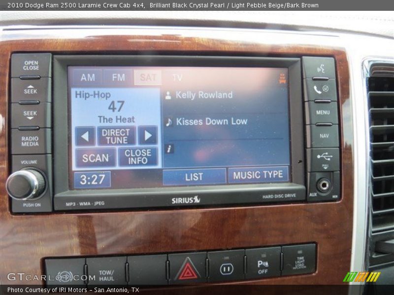 Brilliant Black Crystal Pearl / Light Pebble Beige/Bark Brown 2010 Dodge Ram 2500 Laramie Crew Cab 4x4