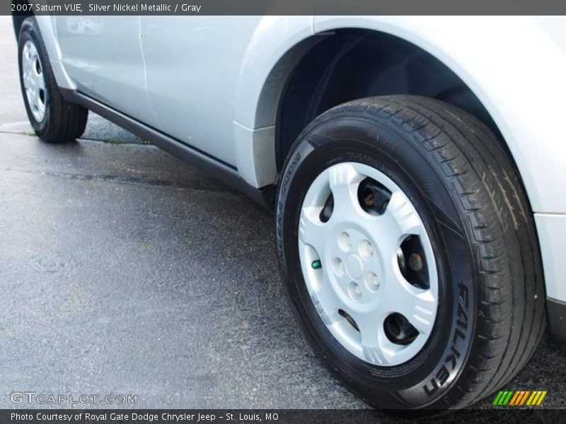 Silver Nickel Metallic / Gray 2007 Saturn VUE