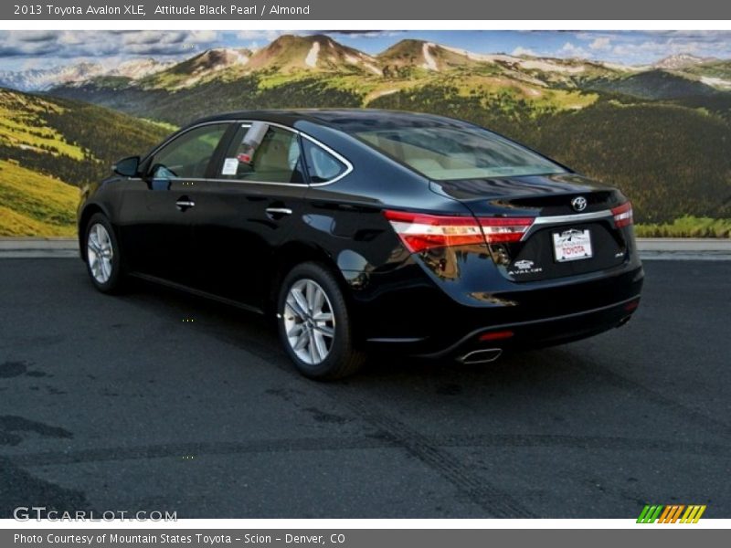 Attitude Black Pearl / Almond 2013 Toyota Avalon XLE