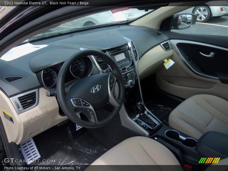 Black Noir Pearl / Beige 2013 Hyundai Elantra GT