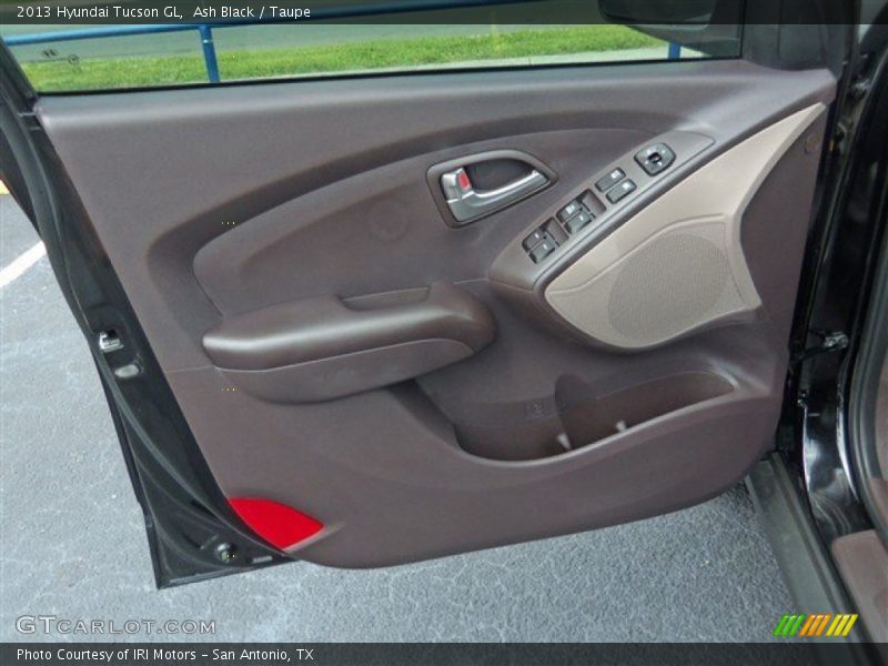 Ash Black / Taupe 2013 Hyundai Tucson GL