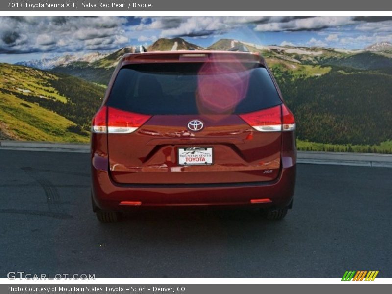 Salsa Red Pearl / Bisque 2013 Toyota Sienna XLE