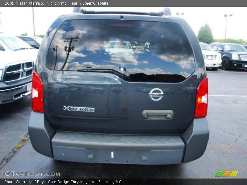 Night Armor Pearl / Steel/Graphite 2005 Nissan Xterra S