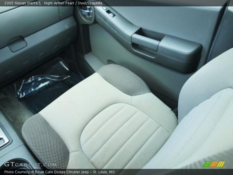Night Armor Pearl / Steel/Graphite 2005 Nissan Xterra S