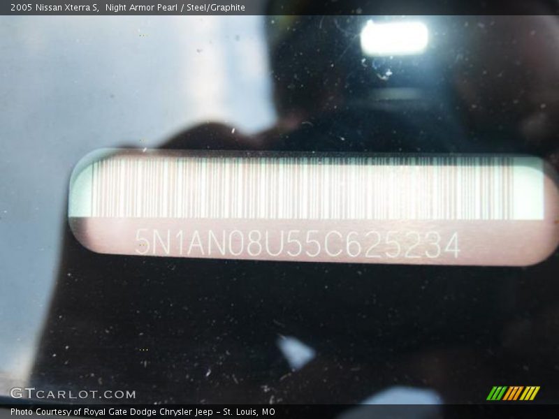 Night Armor Pearl / Steel/Graphite 2005 Nissan Xterra S