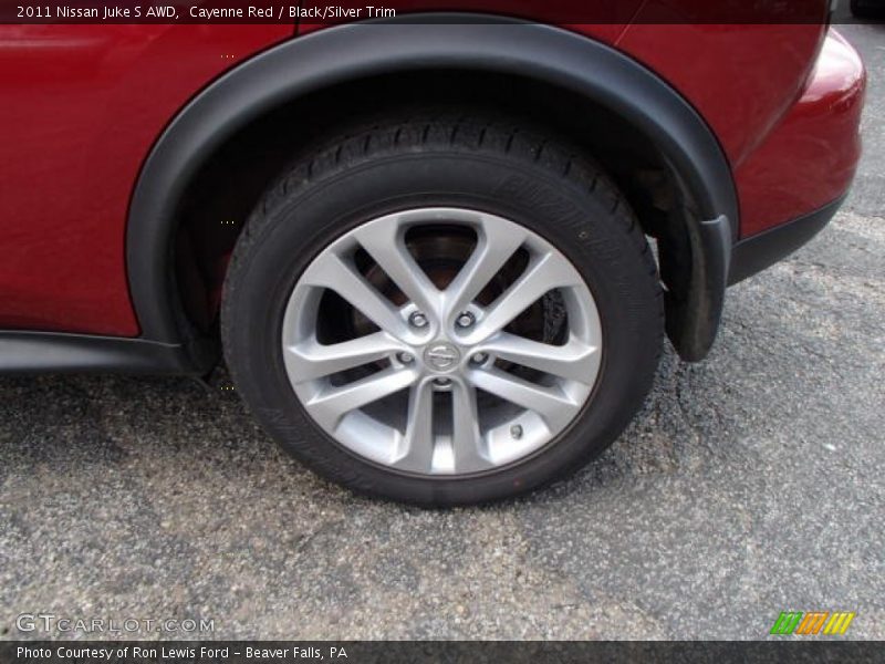 Cayenne Red / Black/Silver Trim 2011 Nissan Juke S AWD