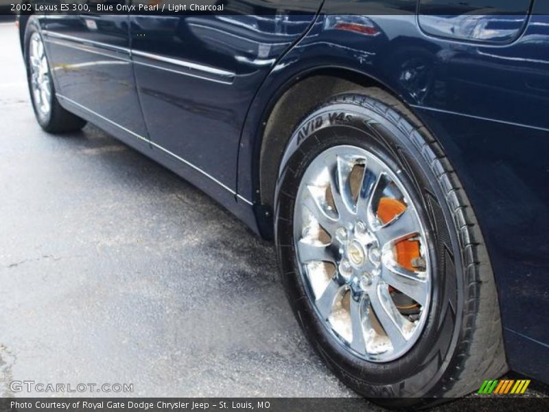 Blue Onyx Pearl / Light Charcoal 2002 Lexus ES 300