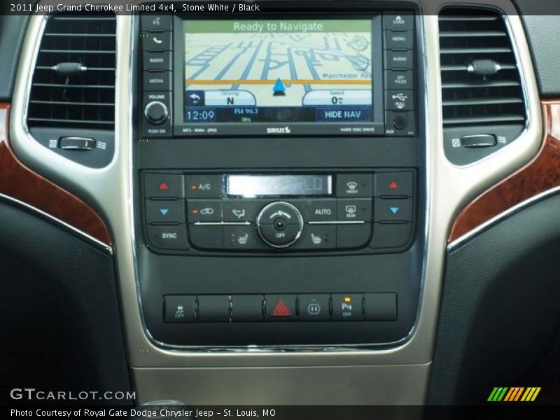 Stone White / Black 2011 Jeep Grand Cherokee Limited 4x4