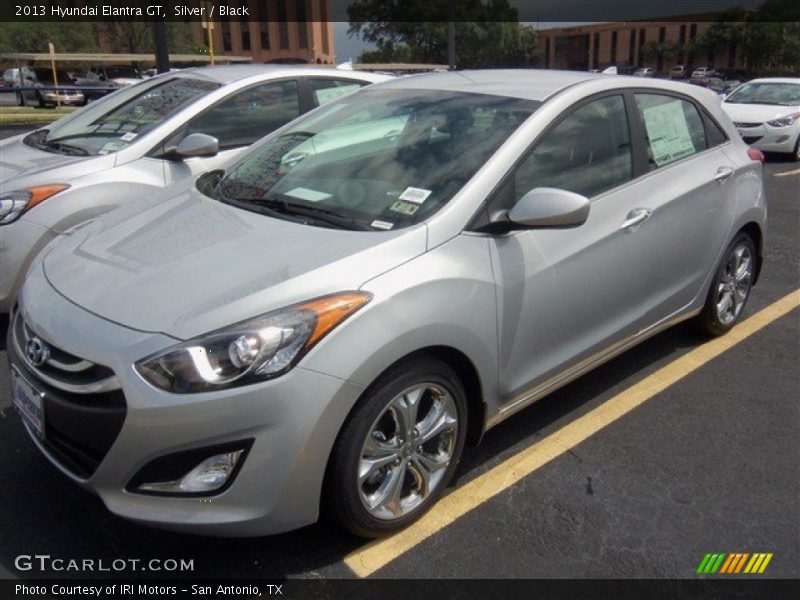 Silver / Black 2013 Hyundai Elantra GT