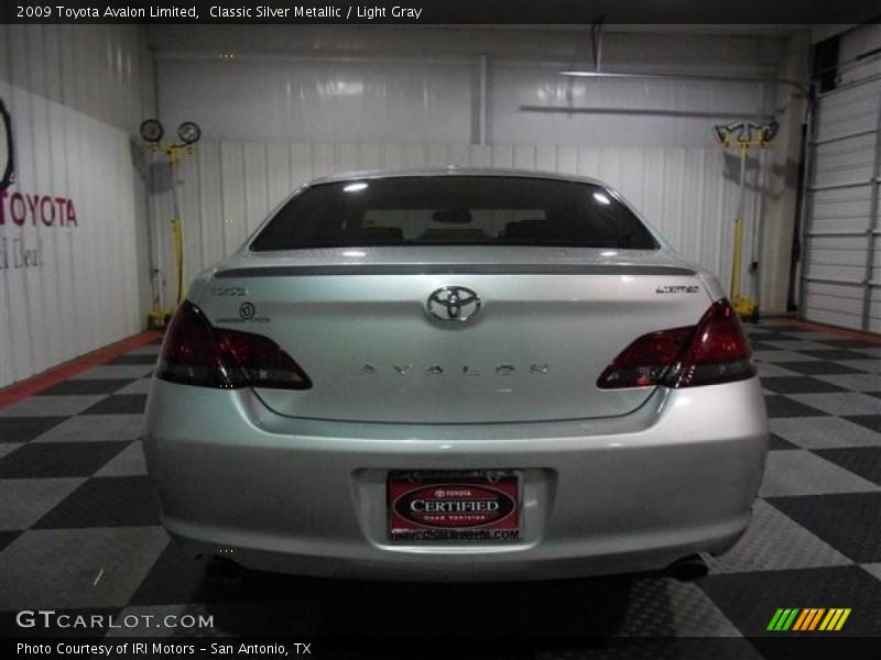 Classic Silver Metallic / Light Gray 2009 Toyota Avalon Limited