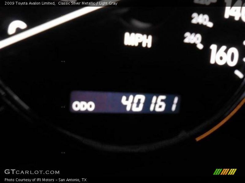 Classic Silver Metallic / Light Gray 2009 Toyota Avalon Limited