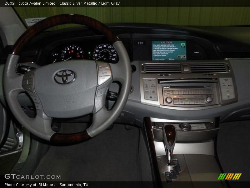 Classic Silver Metallic / Light Gray 2009 Toyota Avalon Limited