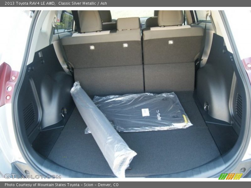 Classic Silver Metallic / Ash 2013 Toyota RAV4 LE AWD