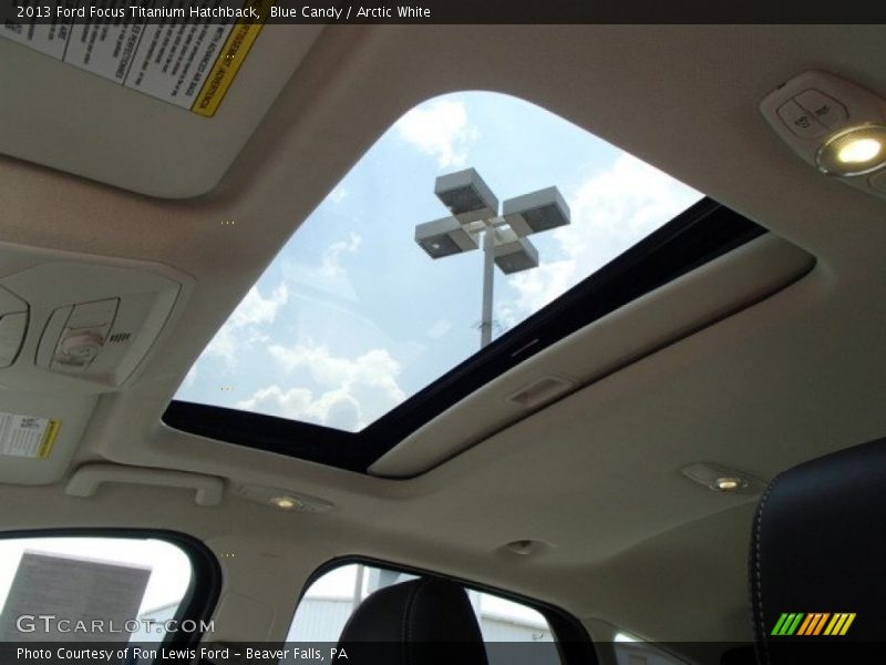 Blue Candy / Arctic White 2013 Ford Focus Titanium Hatchback
