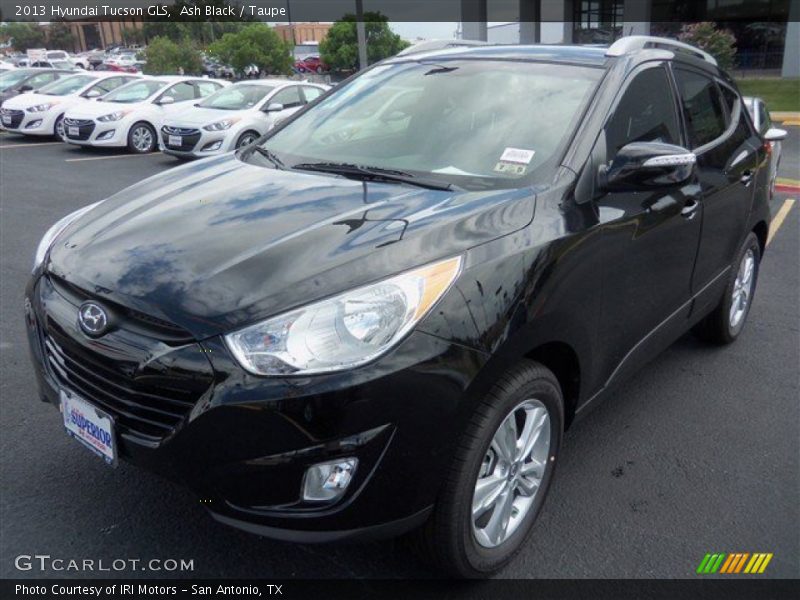 Ash Black / Taupe 2013 Hyundai Tucson GLS