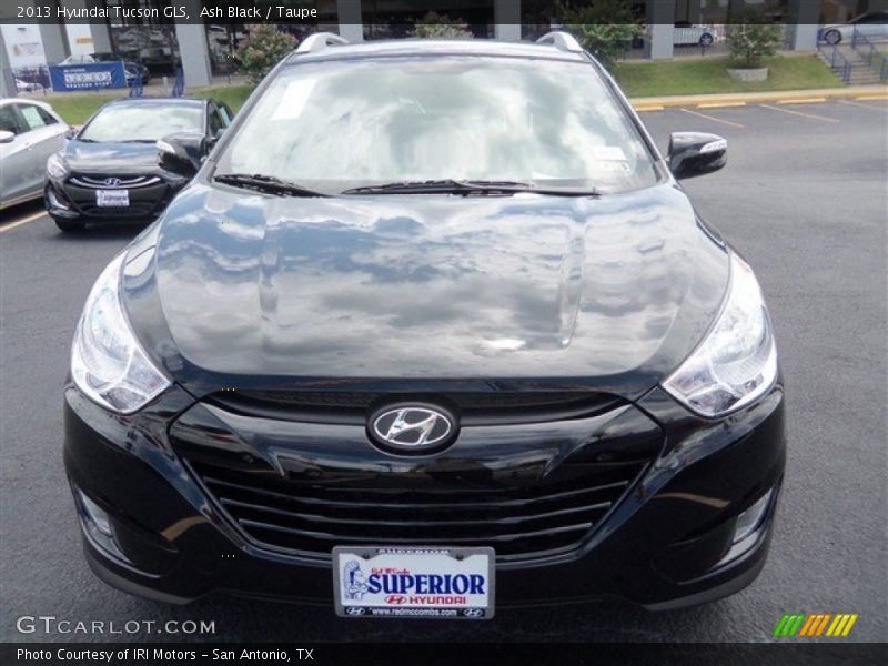 Ash Black / Taupe 2013 Hyundai Tucson GLS