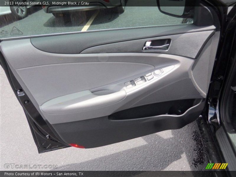 Midnight Black / Gray 2013 Hyundai Sonata GLS
