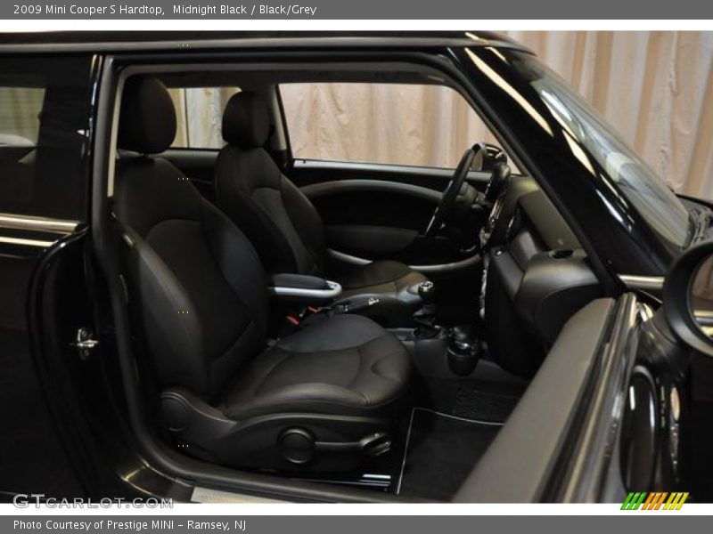 Midnight Black / Black/Grey 2009 Mini Cooper S Hardtop