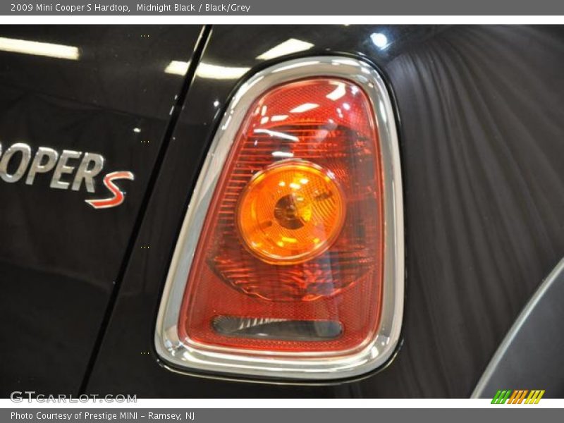 Midnight Black / Black/Grey 2009 Mini Cooper S Hardtop