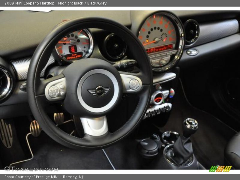 Midnight Black / Black/Grey 2009 Mini Cooper S Hardtop