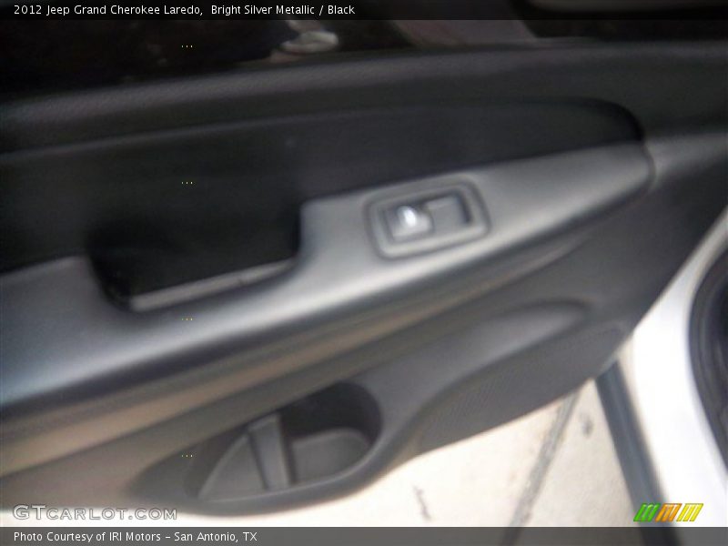 Bright Silver Metallic / Black 2012 Jeep Grand Cherokee Laredo