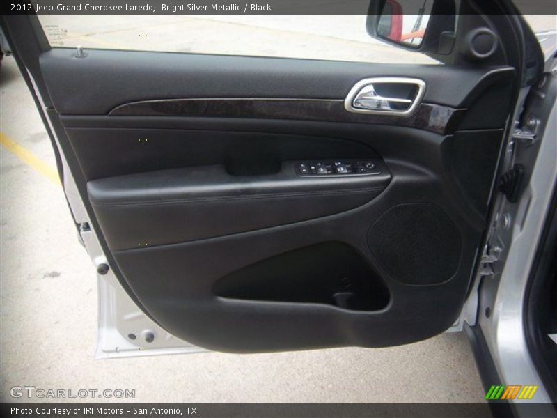 Bright Silver Metallic / Black 2012 Jeep Grand Cherokee Laredo
