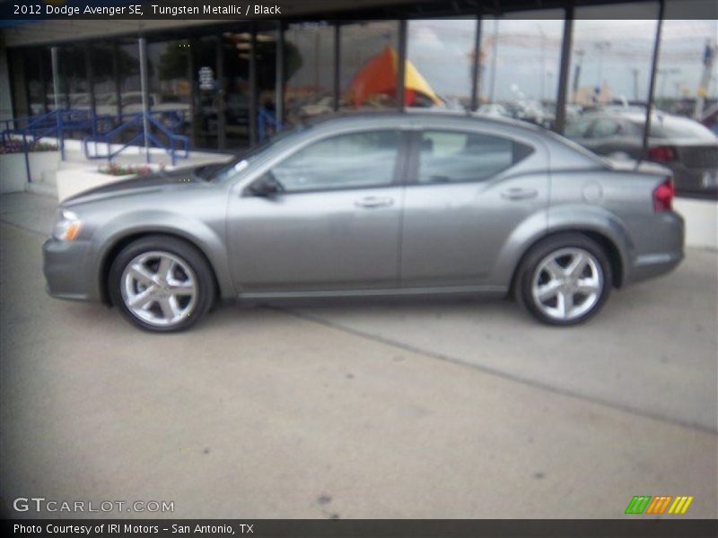 Tungsten Metallic / Black 2012 Dodge Avenger SE