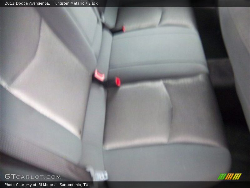 Tungsten Metallic / Black 2012 Dodge Avenger SE
