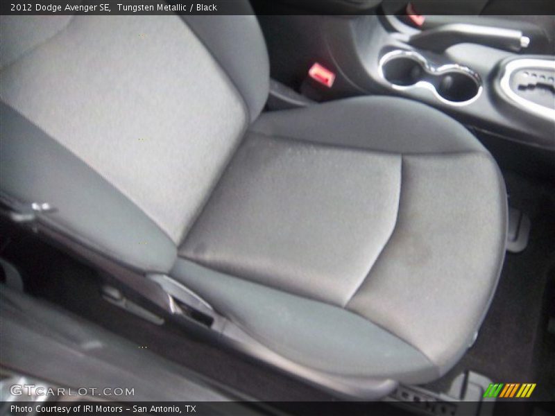 Tungsten Metallic / Black 2012 Dodge Avenger SE
