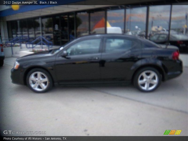 Black / Black 2012 Dodge Avenger SE